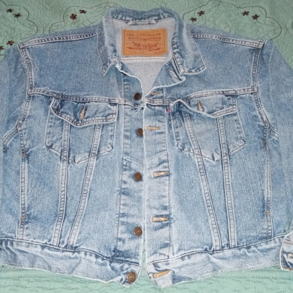 Vintage Levi Strauss trucker jacket - Picture 1 of 4